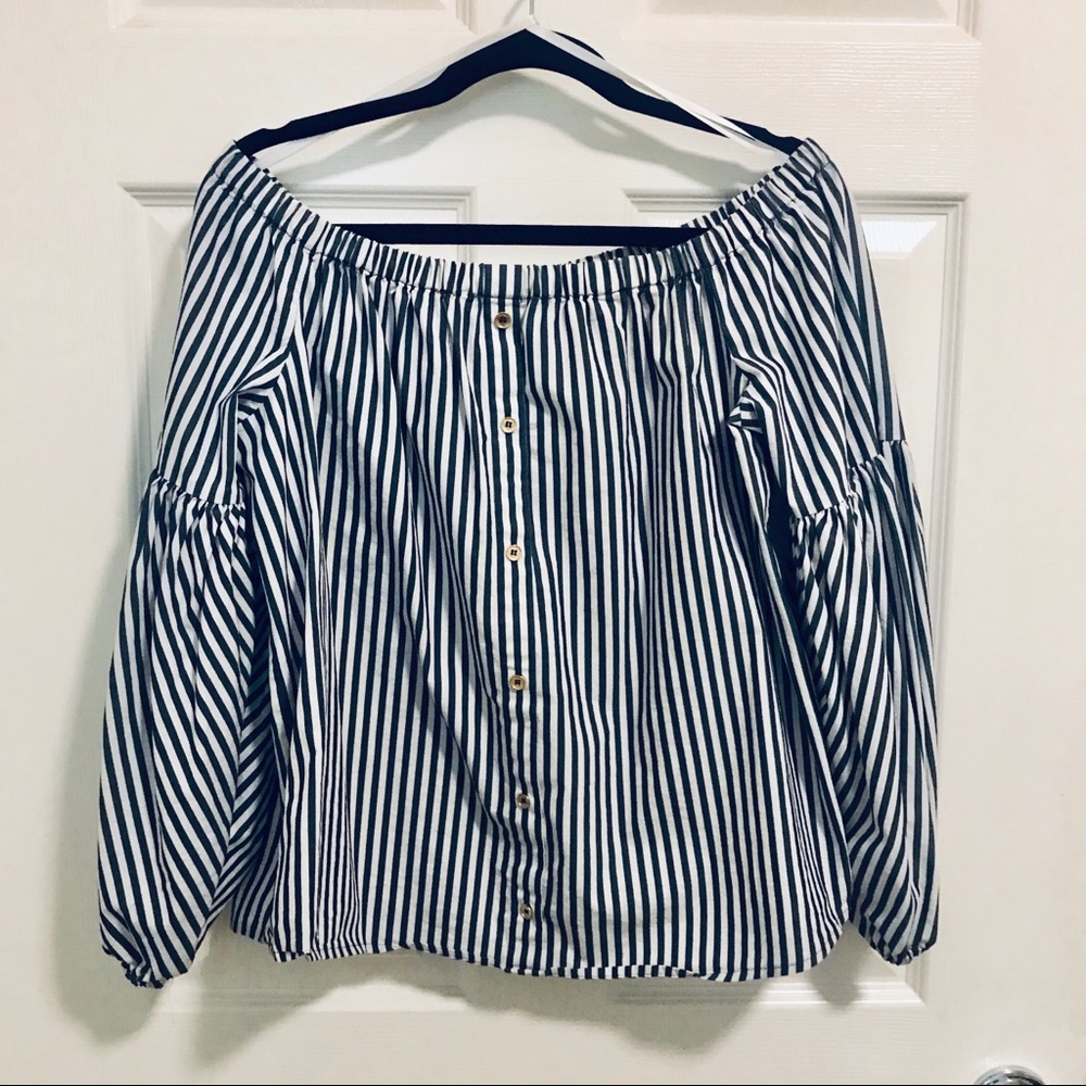 Michael Kors - off the shoulder, bubble sleeves